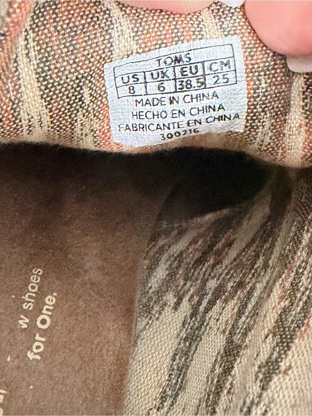 TOMS Desert Wedge Suede Chukkas Booties Khaki Tan 8